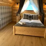 Pod Goralskim Niebem Apartment *