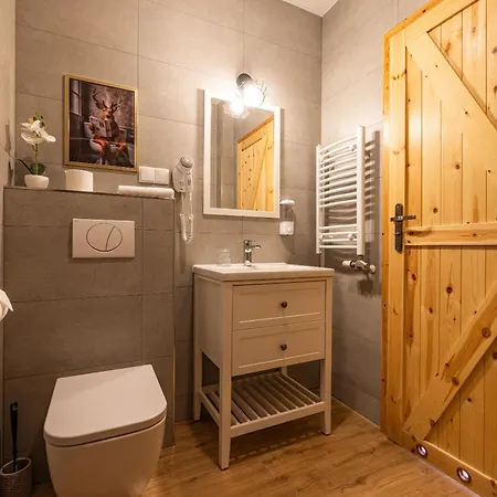Pod Goralskim Niebem Apartman *